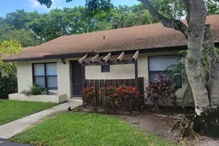 66 Via De Casas Norte, Boynton Beach, FL 33426 - Photo 1