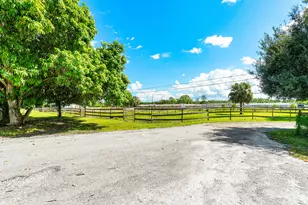 3479 D Rd, Loxahatchee Groves, FL 33470 - Photo 11