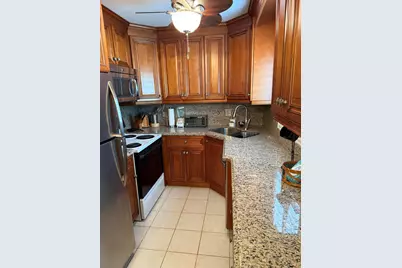 3160 Lake Osborne Drive, Unit #112, Lake Worth Beach, FL 33461 - Photo 3