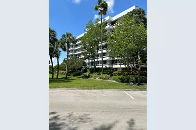 23200 Camino Del Mar #303, Boca Raton, FL 33433 - Photo 1