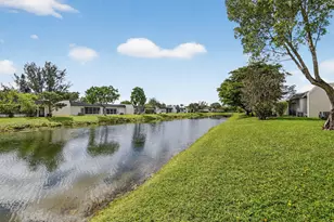 126 Lake Rebecca Dr, West Palm Beach, FL 33411 - Photo 33