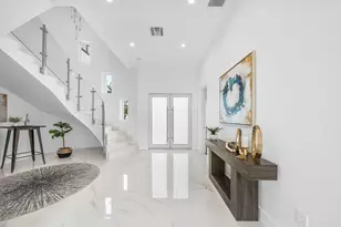 2641 NE 48th St, Lighthouse Point, FL 33064 - Photo 17