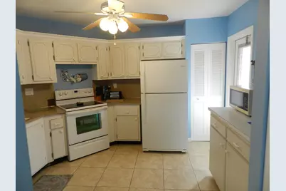 6 Greenway Village N, Unit #202, Royal Palm Beach, FL 33411 - Photo 1