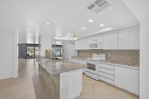 1100 Surf Rd, Singer Island, FL 33404 - Photo 37