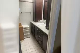 1200 SW 12th Ct, Fort Lauderdale, FL 33315 - Photo 21