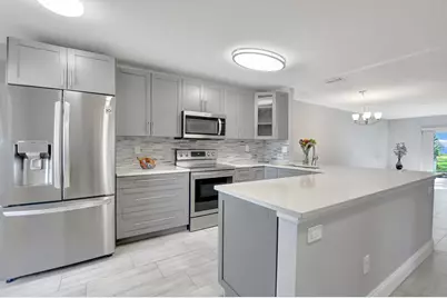 8734 Chevy Chase Drive, Boca Raton, FL 33433 - Photo 3