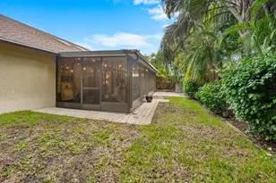 1486 Windship Cir, Wellington, FL 33414 - Photo 21