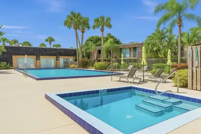 465 E Waverly Place, Unit #8B, Vero Beach, FL 32960 - Photo 25