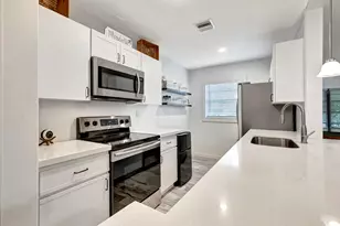 14040 Nesting Way, Delray Beach, FL 33484 - Photo 9