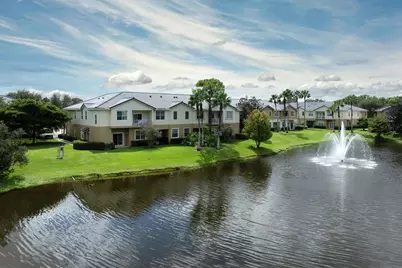 1561 SE Hampshire Way, Unit #104, Stuart, FL 34994 - Photo 3