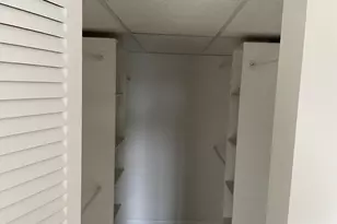 100 Village Green Cir E, Palm Springs, FL 33461 - Photo 41