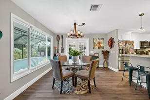 5321 SE Sterling Cir, Stuart, FL 34997 - Photo 9