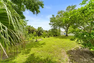 590 SW Jeanne Ave, Port Saint Lucie, FL 34953 - Photo 27