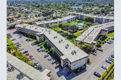 700 Village Green Court, Unit #314, Palm Springs, FL 33461 - Photo 33