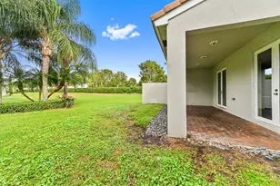 8639 Tally Ho Ln, Royal Palm Beach, FL 33411 - Photo 37