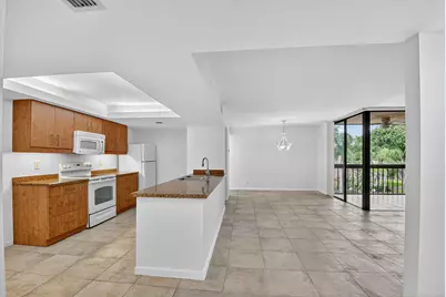 2255 Lindell Boulevard, Unit #4305, Delray Beach, FL 33444 - Photo 11