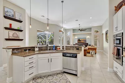 15830 Meadow Wood Drive, Wellington, FL 33414 - Photo 39