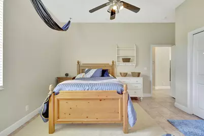 15830 Meadow Wood Drive, Wellington, FL 33414 - Photo 27