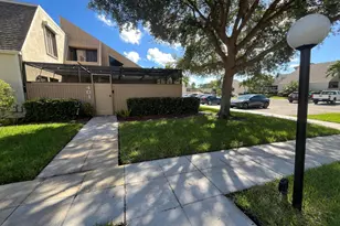 1100 SE Mitchell Ave, Port Saint Lucie, FL 34952 - Photo 39