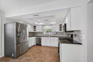 4359 Gardenia Dr, Palm Beach Gardens, FL 33410 - Photo 3