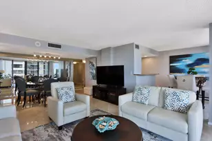 4200 N Ocean Dr, Singer Island, FL 33404 - Photo 15