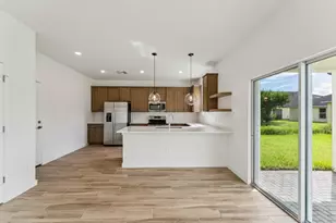 333 Silver Sands Ln, Fort Pierce, FL 34945 - Photo 11
