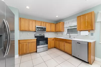 3943 Crescent Creek Drive, Coconut Creek, FL 33073 - Photo 7