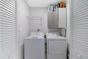 1010 Willow Pl, Riviera Beach, FL 33410 - Photo 15