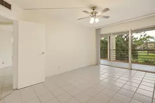 3810 Via Poinciana, Lake Worth, FL 33467 - Photo 25