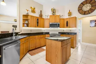 17150 89th Pl N, Loxahatchee, FL 33470 - Photo 11