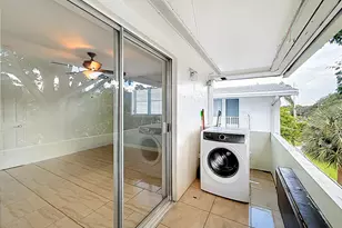 15610 NE 6th Ave, Miami, FL 33162 - Photo 17