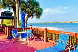 7030 Half Moon Cir, Hypoluxo, FL 33462 - Photo 11