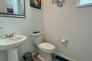 6607 Pointe of Woods Dr, West Palm Beach, FL 33413 - Photo 9