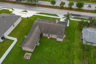 530 SW Prima Vista Blvd, Port Saint Lucie, FL 34983 - Photo 23
