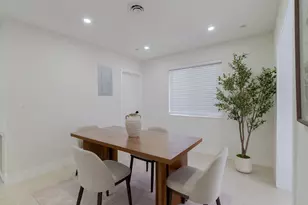 4330 NE 13th Ave, Oakland Park, FL 33334 - Photo 17