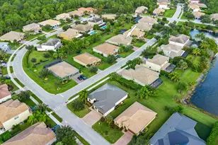 1092 SW Scrub Oak Ave, Palm City, FL 34990 - Photo 25