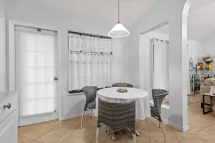 731 NW Virginia St, Port Saint Lucie, FL 34983 - Photo 17