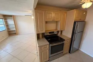 3021 Exeter B, Boca Raton, FL 33434 - Photo 5