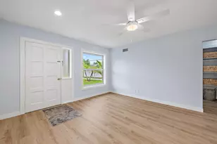 200 Anglers Cir, Jupiter, FL 33458 - Photo 9