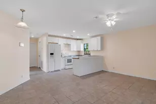 2946 1st St SW, Vero Beach, FL 32968 - Photo 5