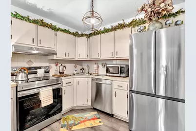 342 Pine Ridge Circle, Unit #D-2, Greenacres, FL 33463 - Photo 17