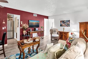 342 Pine Ridge Cir, Greenacres, FL 33463 - Photo 25