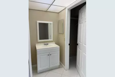 146 Capri D, Delray Beach, FL 33484 - Photo 15