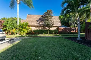 2716 SW 15th St, Deerfield Beach, FL 33442 - Photo 3