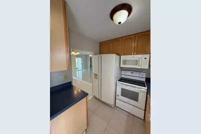 9911 Sandalfoot Boulevard, Unit #105, Boca Raton, FL 33428 - Photo 13