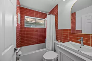 1664 Carriage Brooke Dr, Wellington, FL 33414 - Photo 23