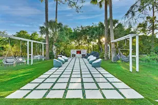 377 Squire Dr, Wellington, FL 33414 - Photo 33