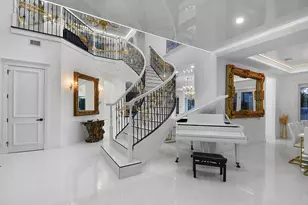 377 Squire Dr, Wellington, FL 33414 - Photo 77