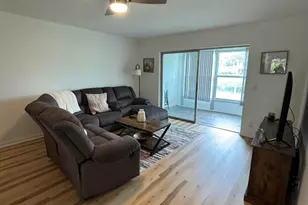 190 Lake Meryl Dr, West Palm Beach, FL 33411 - Photo 11