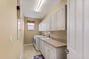 2646 Treanor Terrace, Wellington, FL 33414 - Photo 11